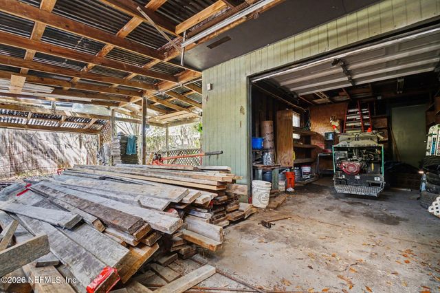 1826 LEON Road, Jacksonville, FL 32246