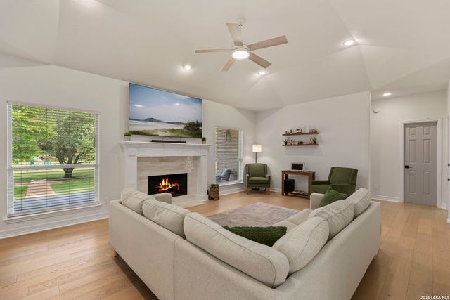 26231 Autumn Gln, Boerne, TX 78006