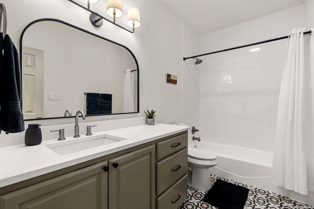 26231 Autumn Gln, Boerne, TX 78006