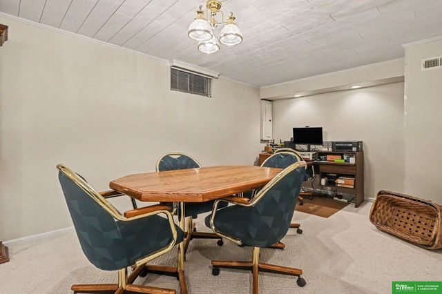 221 Sesame Street, Fremont, NE 68025