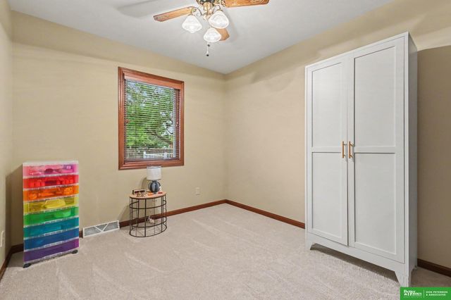 221 Sesame Street, Fremont, NE 68025