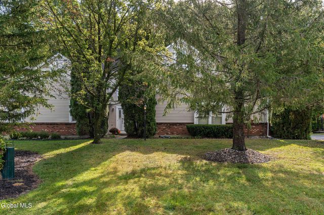 145 Killarney Drive, Niskayuna, NY 12309