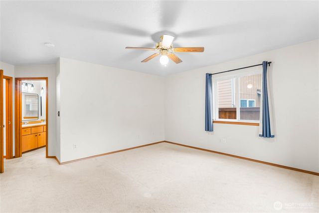 5440 Park Place Loop SE, Lacey, WA 98503