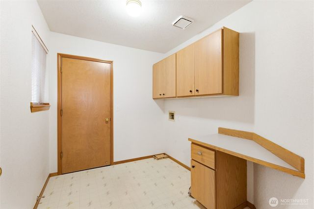 5440 Park Place Loop SE, Lacey, WA 98503