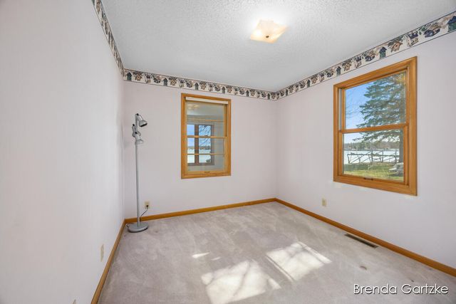 1599 E Clearwater Street, Grant, MI 49327