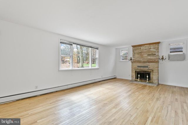 13008 FOREST DR, Bowie, MD 20715