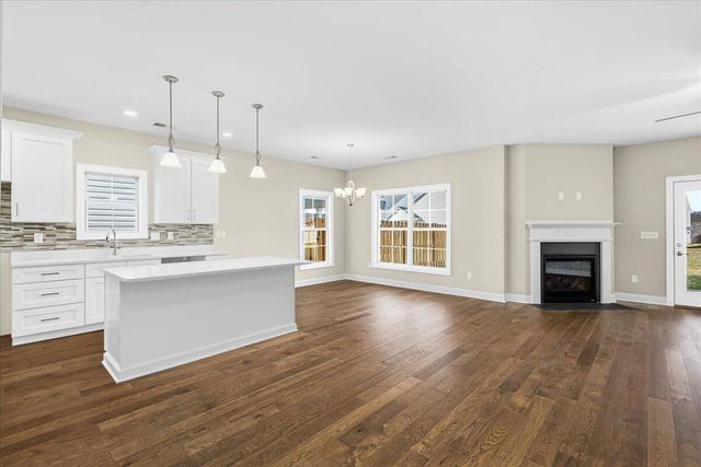 1081 Squirrel Nest Lane, Lexington, KY 40509