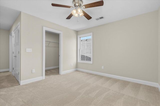 1081 Squirrel Nest Lane, Lexington, KY 40509