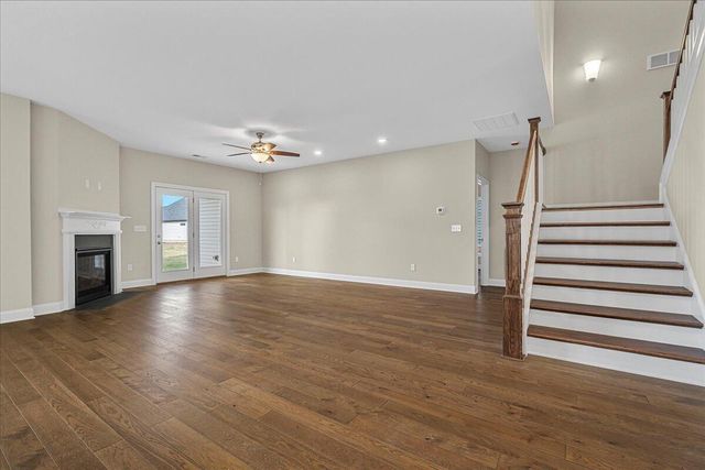 1081 Squirrel Nest Lane, Lexington, KY 40509