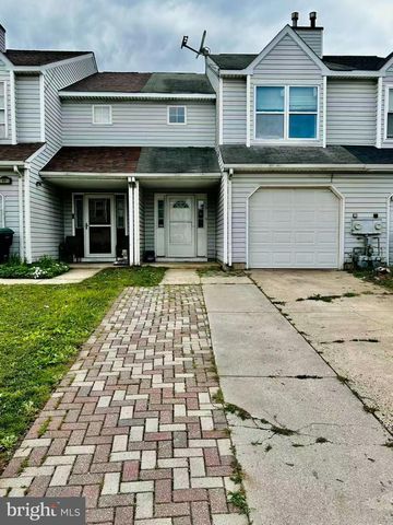 19 KELSTON DR, Newark, DE 19702