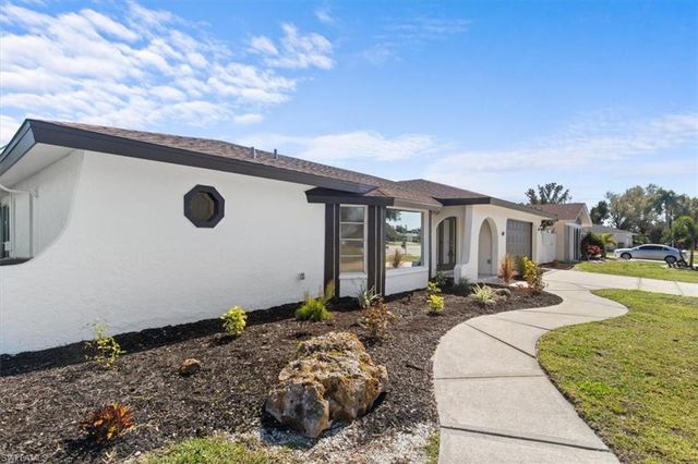 4135 Coronado PKWY, Cape Coral, FL 33904