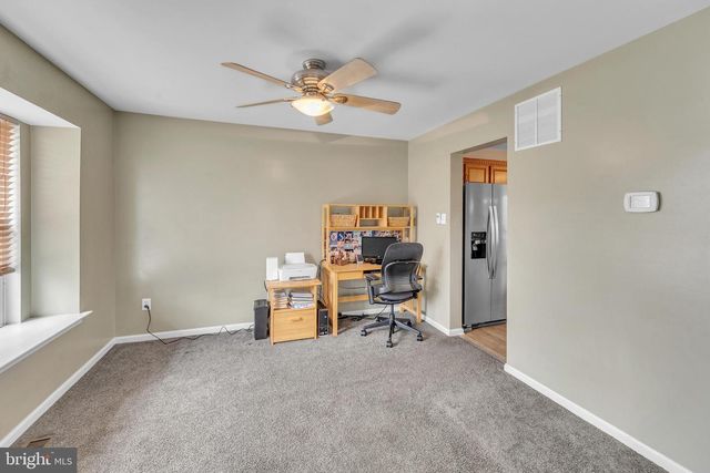 1105 LAFAYETTE ST, Williamstown, NJ 08094