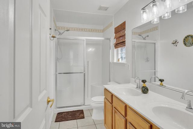 1105 LAFAYETTE ST, Williamstown, NJ 08094