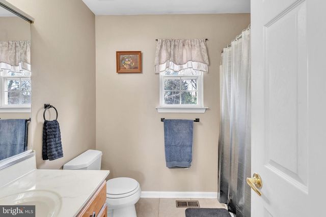1105 LAFAYETTE ST, Williamstown, NJ 08094