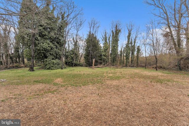 1105 LAFAYETTE ST, Williamstown, NJ 08094