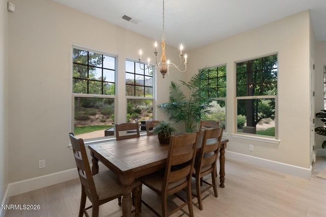 16925 Rue Du Parc, Reno, NV 89511