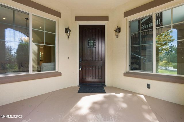 16925 Rue Du Parc, Reno, NV 89511