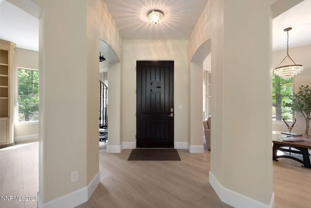 16925 Rue Du Parc, Reno, NV 89511