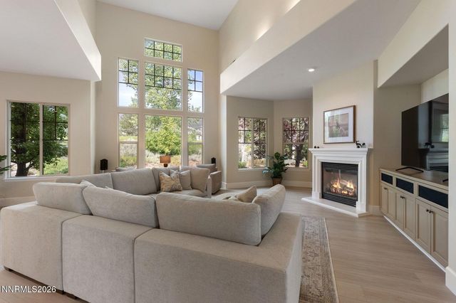 16925 Rue Du Parc, Reno, NV 89511