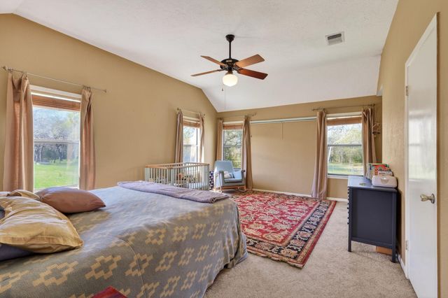 12 Creekwood Drive, Schulenburg, TX 78956