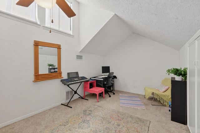 12 Creekwood Drive, Schulenburg, TX 78956