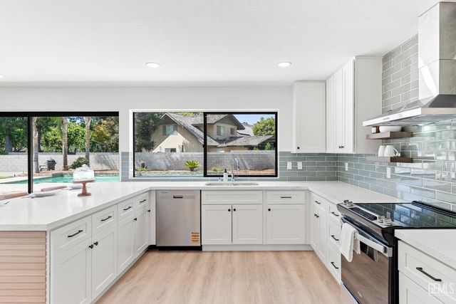 7209 Outingdale Drive, Bakersfield, CA 93309