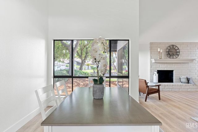 7209 Outingdale Drive, Bakersfield, CA 93309