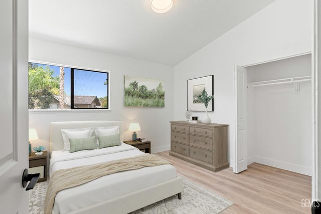 7209 Outingdale Drive, Bakersfield, CA 93309