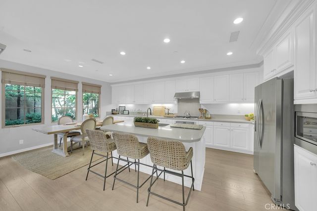 25 Bianco, Irvine, CA 92618