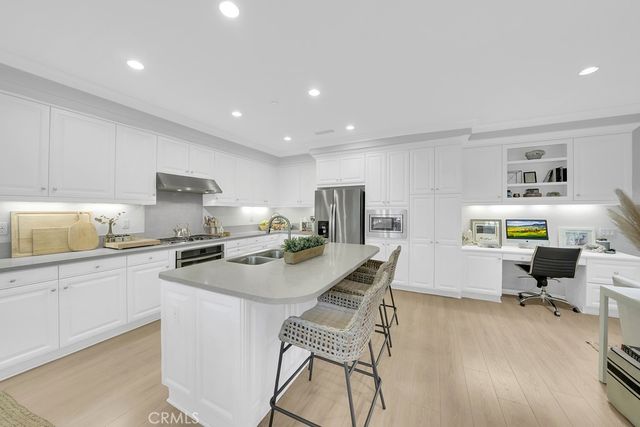 25 Bianco, Irvine, CA 92618