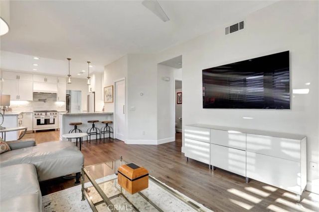 16934 Summeroak Court, Fountain Valley, CA 92708