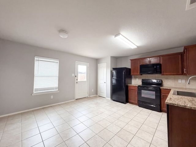 214 Park Avenue, Anna, TX 75409