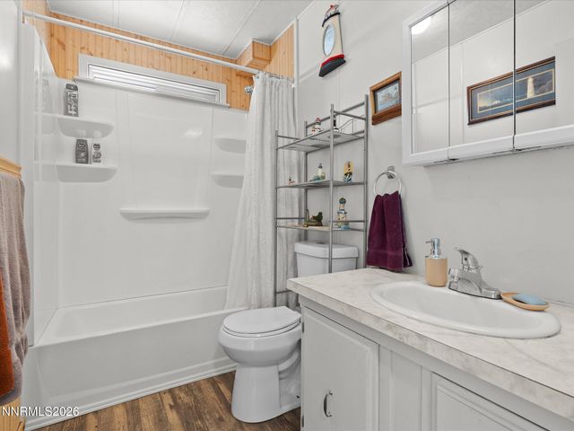 7815 Springfield Road, Silver Springs, NV 89429