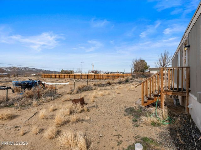 7815 Springfield Road, Silver Springs, NV 89429