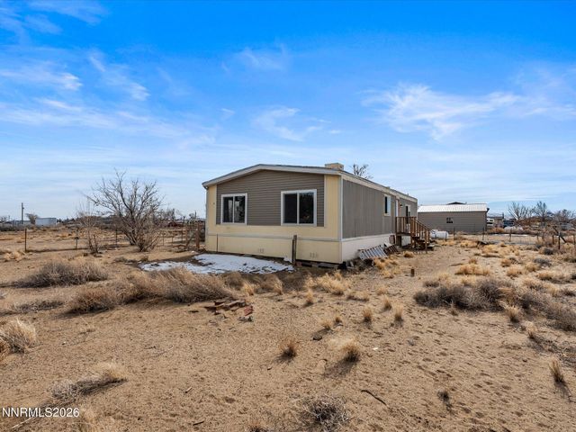 7815 Springfield Road, Silver Springs, NV 89429