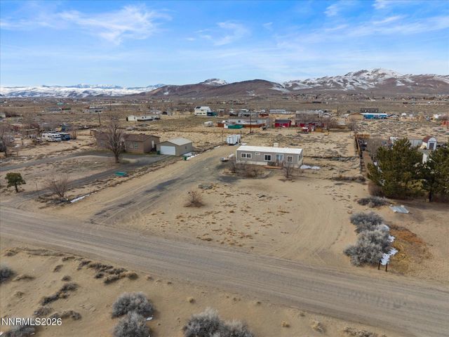 7815 Springfield Road, Silver Springs, NV 89429