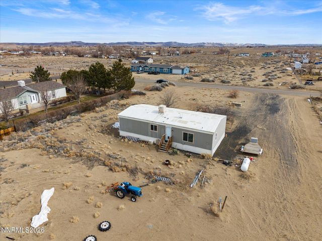 7815 Springfield Road, Silver Springs, NV 89429