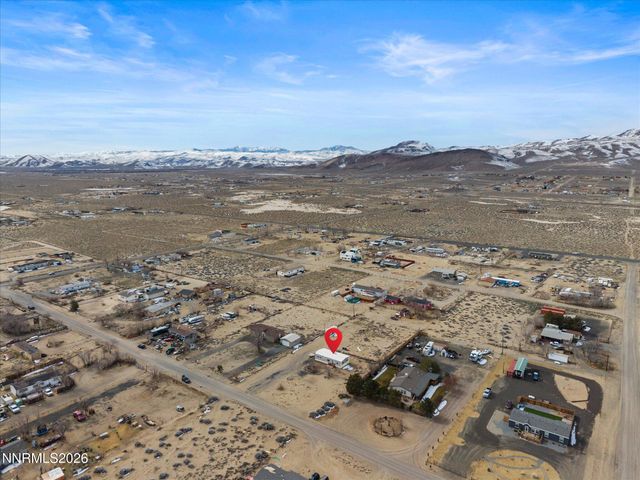 7815 Springfield Road, Silver Springs, NV 89429