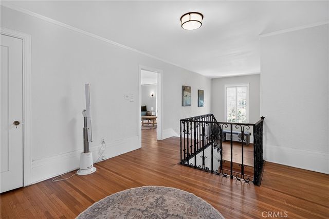 126 N Rossmore, Los Angeles, CA 90004