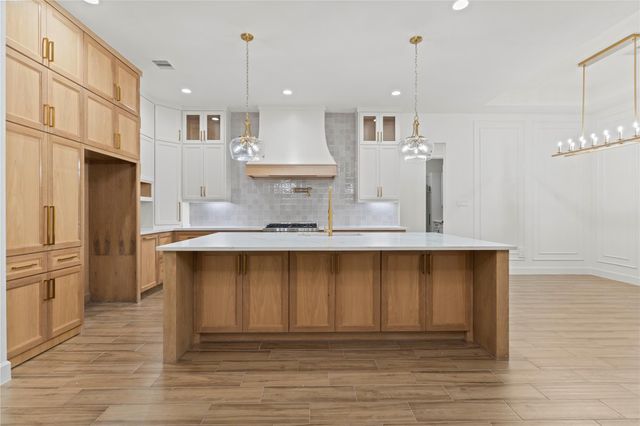 182 Road 6615, Dayton, TX 77535