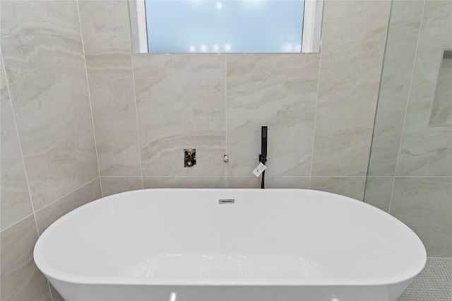 182 Road 6615, Dayton, TX 77535