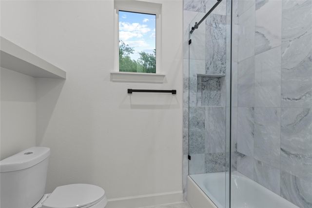 182 Road 6615, Dayton, TX 77535