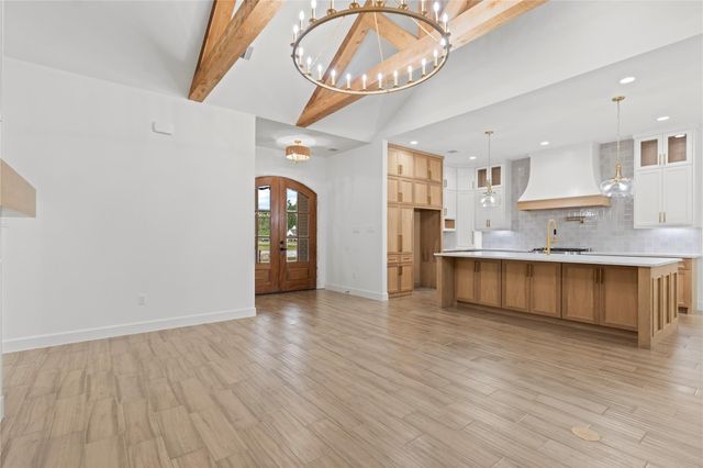 182 Road 6615, Dayton, TX 77535