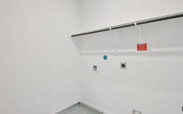 625 Sand Dollar, Kemah, TX 77565