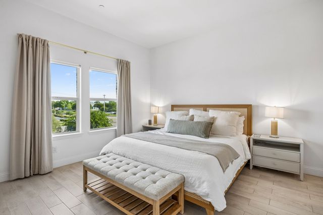 1467 Perrin Lane, Farmers Branch, TX 75234