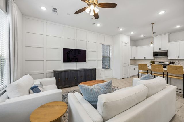 1467 Perrin Lane, Farmers Branch, TX 75234