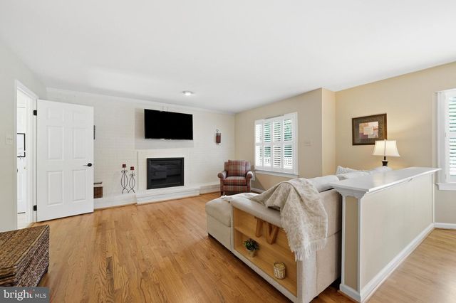 2806 PHEASANT LN, Clarksburg, MD 20871