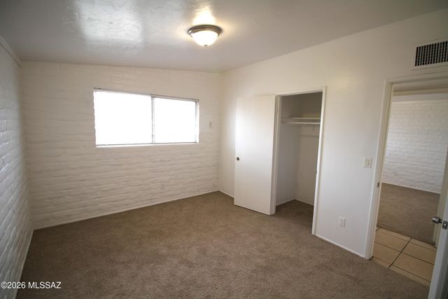 5911 E 30th Street, Tucson, AZ 85711