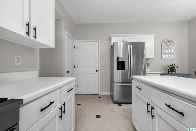 5446 COLONY WAY, Hoover, AL 35226