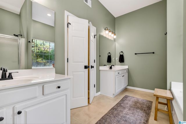 5446 COLONY WAY, Hoover, AL 35226